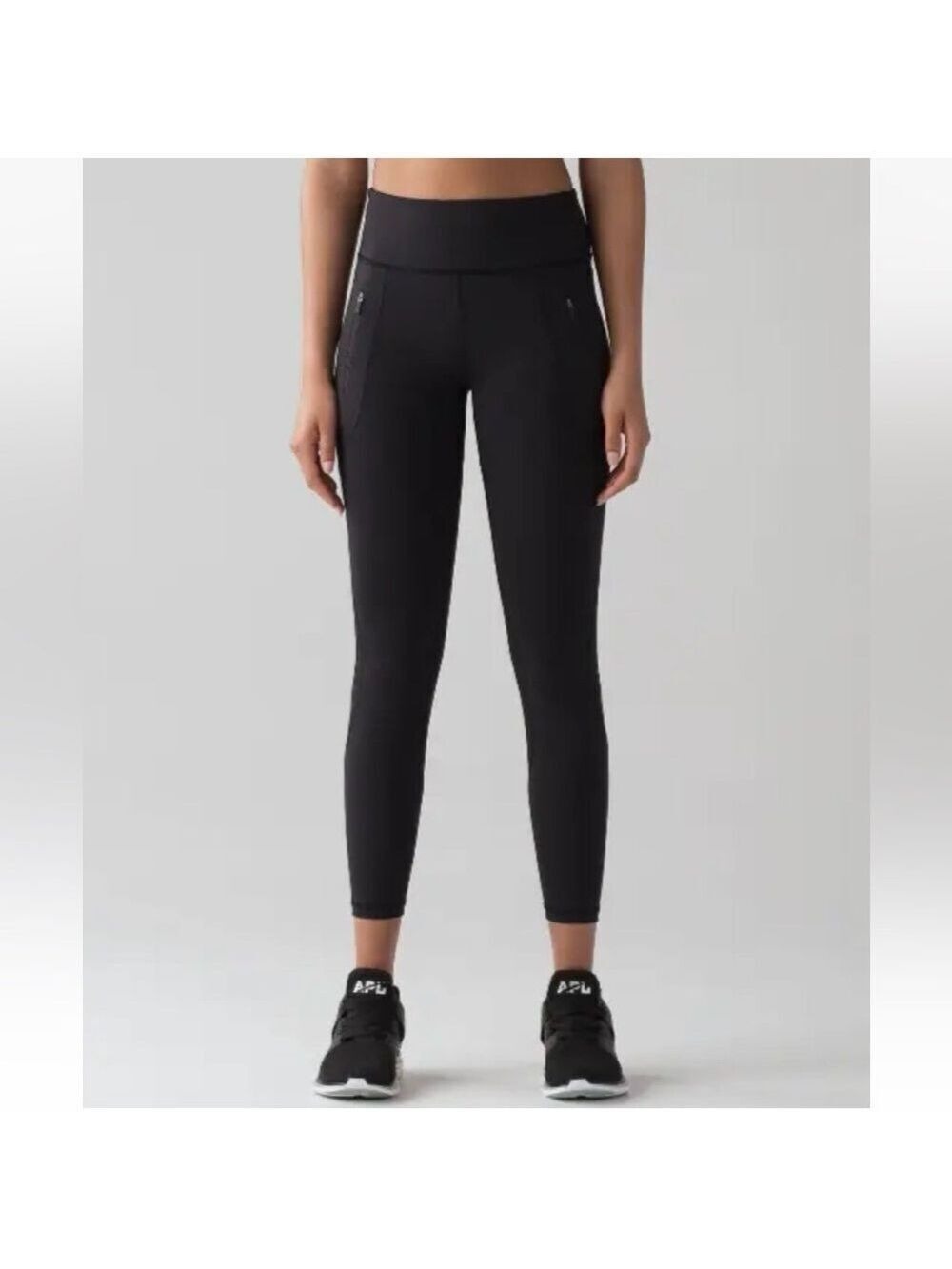 Lululemon Invigorate 7/8 Tight Leggings Black Size 4